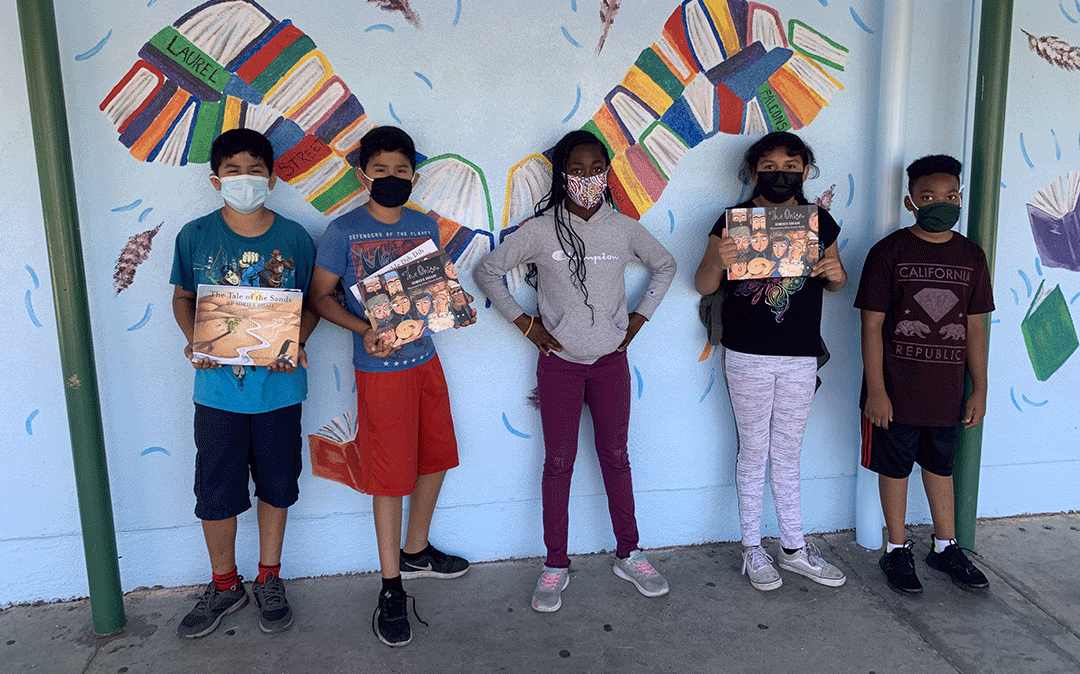 1,000 Books Donated to Children in LA